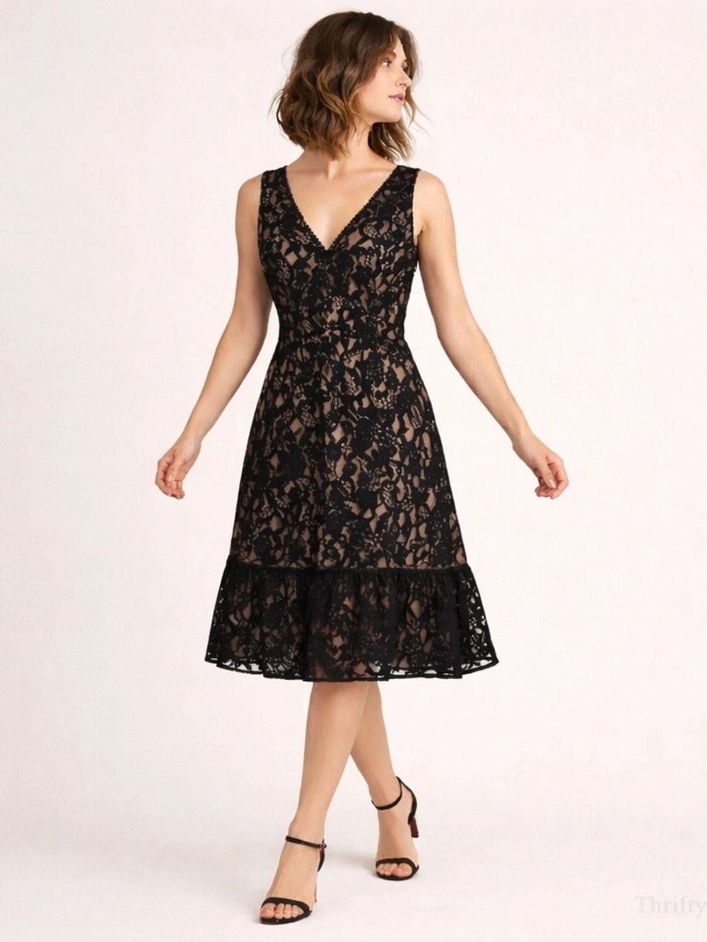 💫 SHOW STOPPER ✨ EUC Eliza J Lace Fit & Flare Cocktail Dress ✨ Size 10 💫